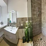Apartment Charmant Studio *